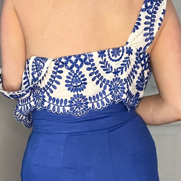 NWoT SHEIN• blue & white real embroidery cropped vest, scalloped hems; large - Picture 9 of 11